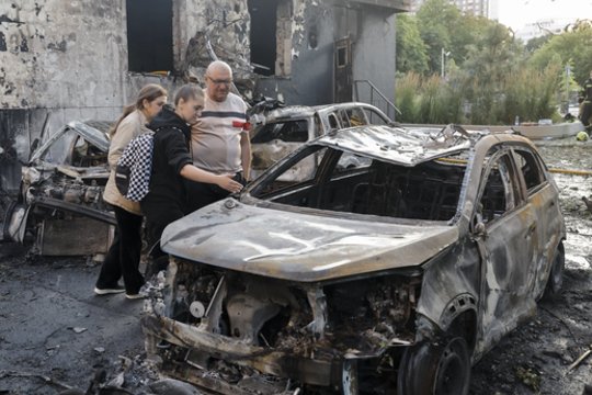 Ukraina perdavė JAV derybininkams karo užbaigimo pasiūlymus: viliasi vieno