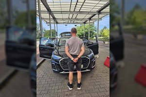 Nuo narkotikų apsvaigęs lietuvis Lenkijos pasieniečiams įkliuvo prie Vokietijoje vogto „Audi“ vairo