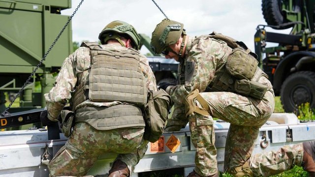 A. Pocius, E. Butrimas, E, Papečkys: Ukrainos pamokos Lietuvos oro gynybai