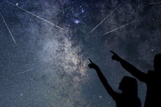 Šiąnakt pakelkite akis į dangų: šis vaizdas – vyšnia ant torto