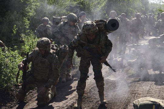Karas Ukrainoje. Sėkmingi Ukrainos dronų smūgiai Krymui: Sevastopolio uostamiestis vėl liko be elektros
