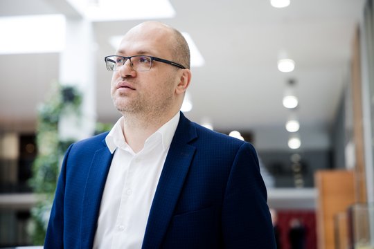 VTEK ragina A. Nemunaitį papildyti privačių interesų deklaraciją, nurodant tarybos nario pareigas