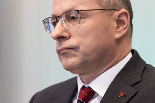 URM nepatenkinta Ž. Pavilionio veiksmais dėl ambasados JAV: gali būti pagrindas tyrimui dėl interesų konflikto