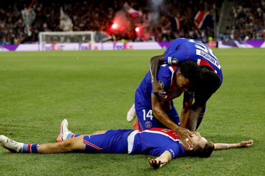 PSG dominavimas tęsiasi: apgynė UEFA Supertaurės trofėjų