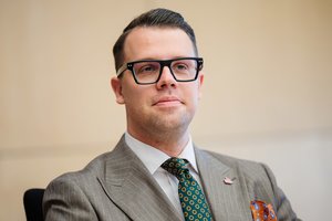 Ministras apie atvykstančius Rusijos atlikėjus: neatmeskime, kad tai savotiški Trojos arkliai