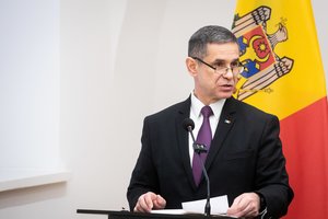 Moldovos gynybos ministras atsisakė išklausyti klausimą rusų kalba