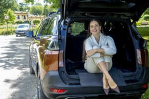 Garsi muzikantė įsitikinusi: pianinas ir automobilis – labai panašūs