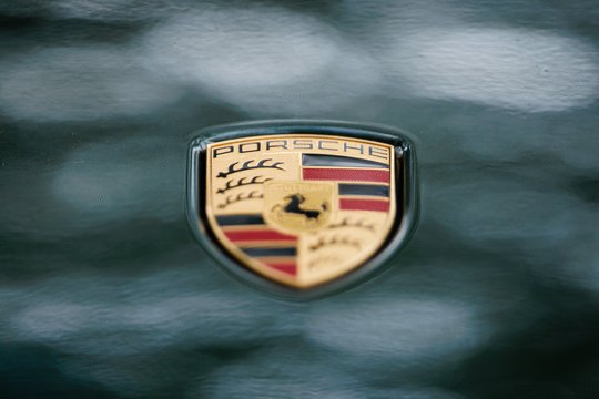 Iš automobilių gamintojos „Porsche“ – netikėta žinia