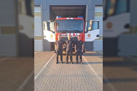Dramatiška gelbėjimo operacija Kretingoje: stipri upės srovė į vandenį įkritusį vyrą įtraukė po užtvanka