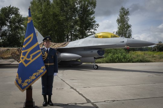 Ukrainos saugumo tarnyba sulaikė vakarietiškus naikintuvus sekusį šnipų tinklą