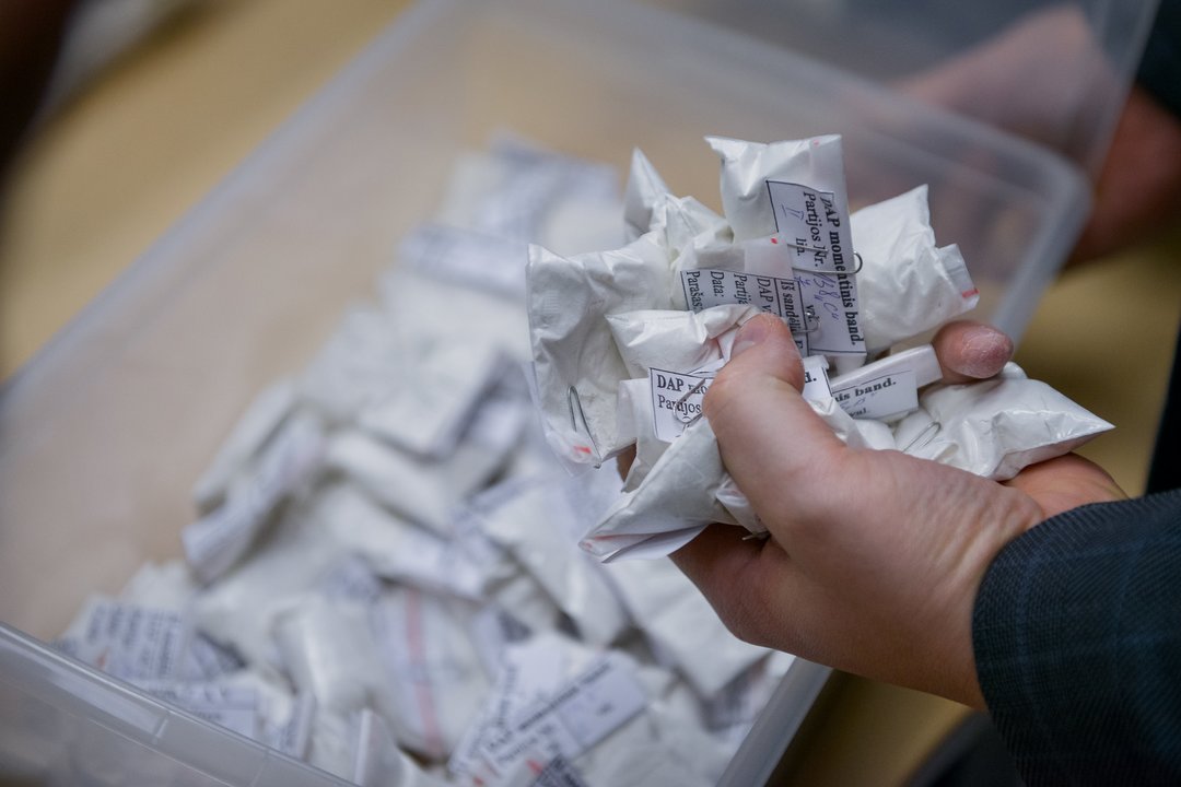 Nerimą keliantys skaičiai: kokainas įsitvirtina Lietuvos ir Europos didmiesčiuose