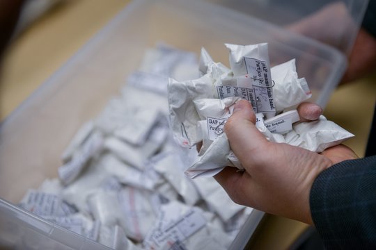 Nerimą keliantys skaičiai: kokainas įsitvirtina Lietuvos ir Europos didmiesčiuose