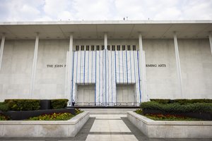 Žiniasklaida: J. F. Kennedy centro valdyba balsavo už D. Trumpo vardo grąžinimą