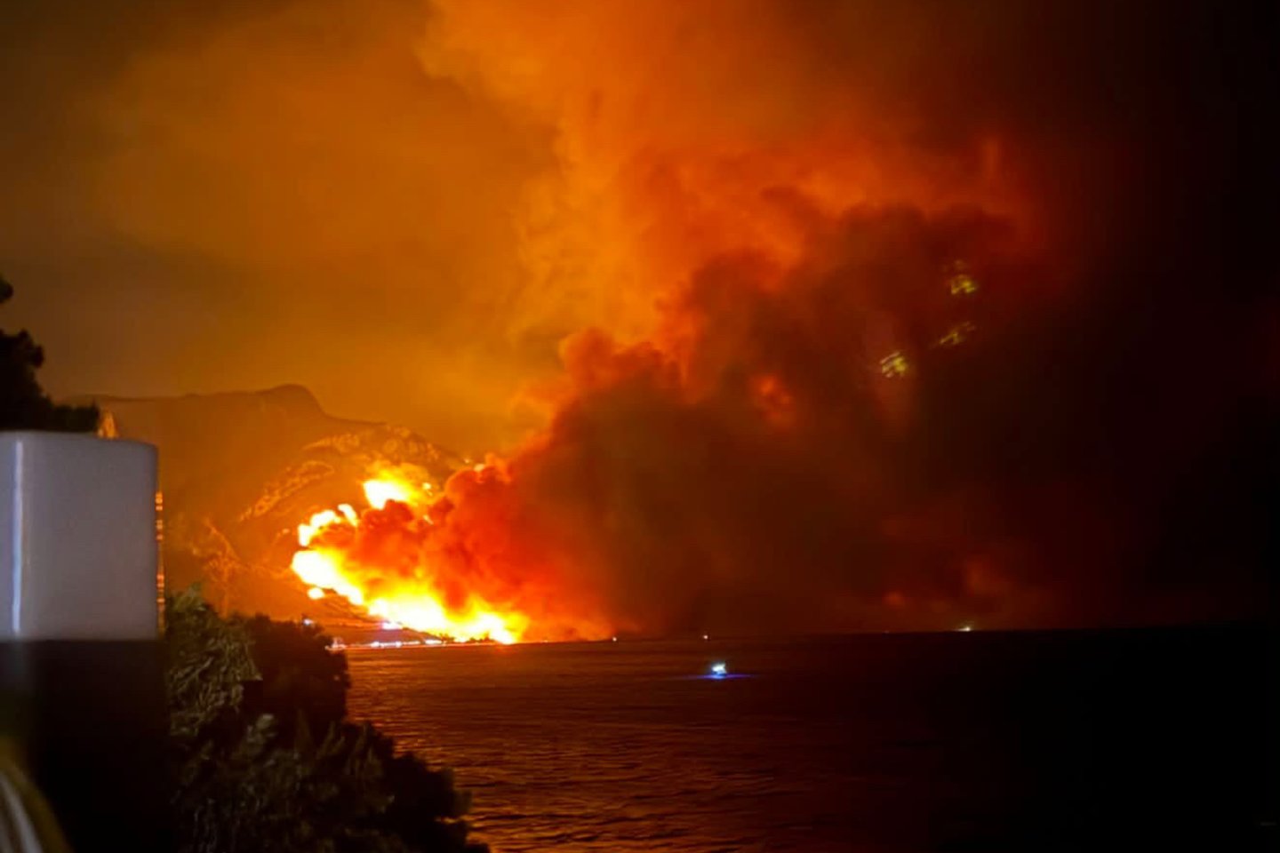Miško gaisras Kroatijoje.<br>Asmeninio archyvo nuotr.