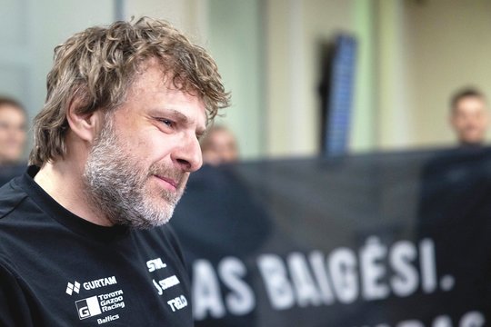 Tarptautinės federacijos sprendimas papiktino B. Vanagą: „Žingsnis atgal“