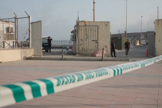 Ispanija stiprina sienos apsaugą: Seutoje laukiama naujo migrantų šturmo