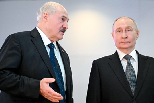 Karas Ukrainoje. A. Lukašenkos žemėlapis vėl atsidūrė dėmesio centre: atskleidė V. Putino planus