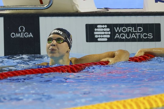Rūtai Meilutytei jau matosi Europos auksas – galingai įplaukė į finalą