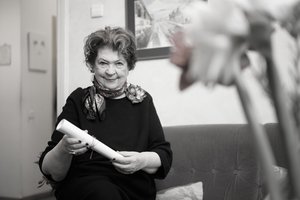 Skelbia, kada ir kur galima atsisveikinti su rašytoja Violeta Palčinskaite