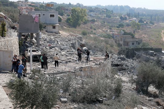 Izraelio kariuomenė pranešė, kad pietų Libane nukautas aukšto rango „Hezbollah“ vadas