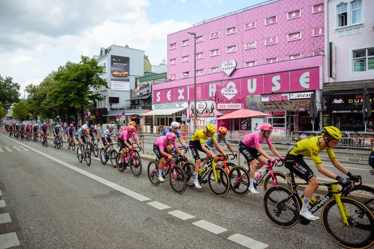 Per „Cyclassics“ lenktynes – mėgėjo dviratininko mirtis