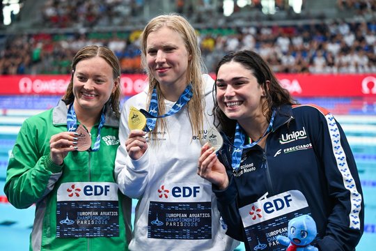 Absurdas: arenoje po R. Meilutytės triumfo – rusiška muzika
