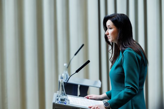 I. Ruginienė apie pedofilija kaltinamus kunigus: apsivalymas tikrai turėtų būti