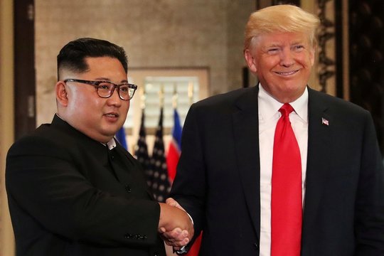 JAV sumažinus pratybų su Seulu apimtį – Kim Jong Uno reakcija
