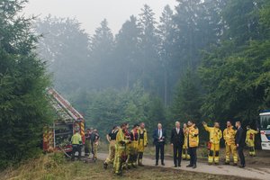 Kovoti su vienu didžiausių gaisrų Belgijos istorijoje padėjo dulksna