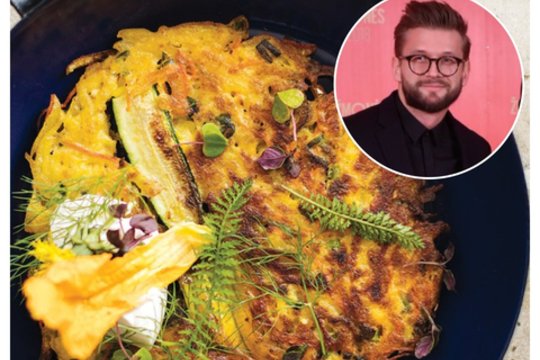 A. Ivanauskas siūlo išsikepti vasarinių bulvių blynų: štai, ką jis deda į tarkius