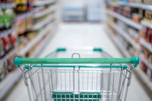Prekybos tinkle – produktai su svetimkūniu: ragina skubiai grąžinti