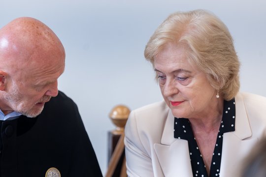 Prokuroras su STT aiškinsis, kieno kortelių kvitus pateikė Birštono merė N. Dirginčienė
