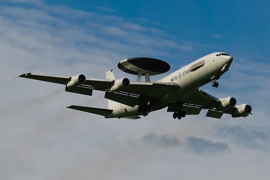 NATO aviacija netoli Kaliningrado surengė nepaskelbtas didelio masto pratybas