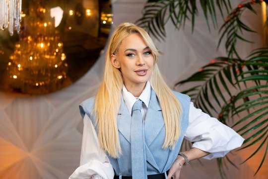 Skyrybas išgyvenusi Oksana Pikul pribloškė gerbėjus: pakeitė šukuoseną