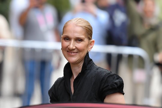 Paviešinta žinia apie sunkiai sergančios Celine Dion būklę