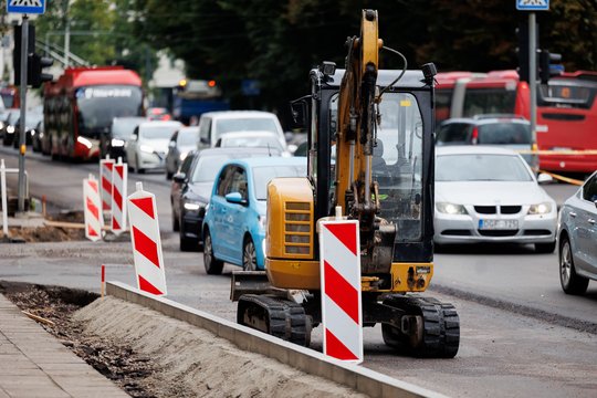 Jau netrukus teks apsišarvuoti kantrybe: vairuotojų laukia neeiliniai išbandymai