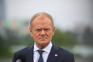 D. Tuskas: Lenkijos rytinė siena dar niekada nebuvo tokia saugi