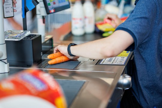 „Lidl“ savaitgalio krepšeliui – ypač žemos kainos: nuolaidos iki 40 proc.