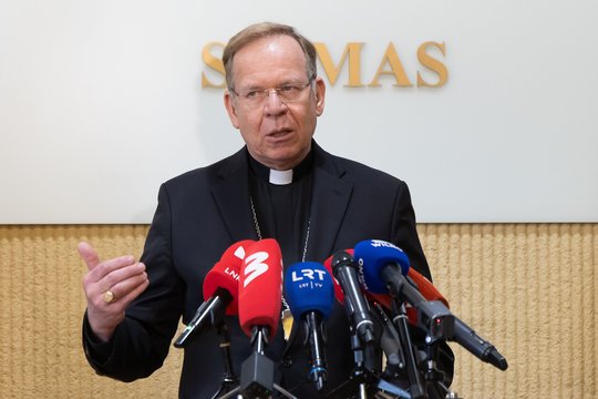 After decades of crimes – Grušas' message about the crisis