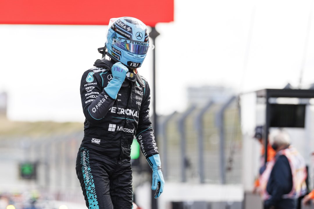 F1 sprinto lenktynes iš pirmosios vietos pradės G. Russellas