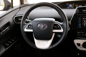 Kaune vagių grobiu tapo automobilis „Toyota Prius“