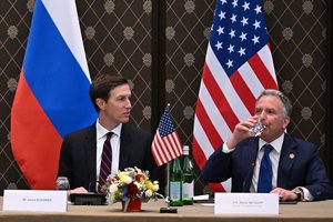 Žiniasklaida: atidėtas svarbus JAV pareigūnų vizitas į Ukrainą