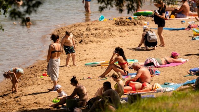 Trumpam į šalį sugrįš šiluma: po jos – lietaus banga