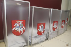 Siūloma 2027 metų merų ir savivaldybių tarybų rinkimus surengti kovo 7-ąją