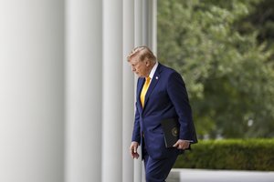 D. Trumpas iškėlė idėją pervadinti Ontarijo ežerą „Amerikos ežeru“