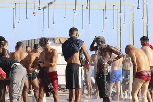 Ispanija imasi veiksmų, kad paspartintų migrantų grąžinimą iš Seutos