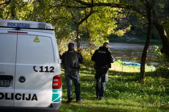 Tragedija Jurbarko r.: tvenkinyje rastas paauglio kūnas