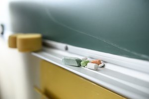 Ruošiantis naujiems mokslo metams, mokykloms trūksta beveik 300 pedagogų