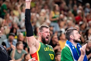 J. Valančiūnas „Žalgirio“ gerbėjams siunčia aiškią žinią: „Noriu patriukšmauti“