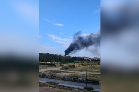 Vilniuje kilęs gaisras sukėlė tarnybas ant kojų: užfiksavo vaizdus